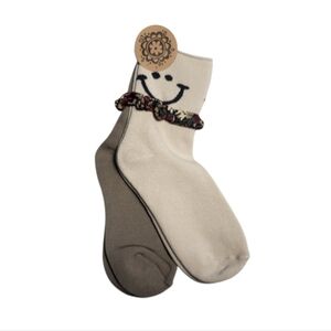 NEW Natural Life Women's Socks with Scrunchie Hair Tie